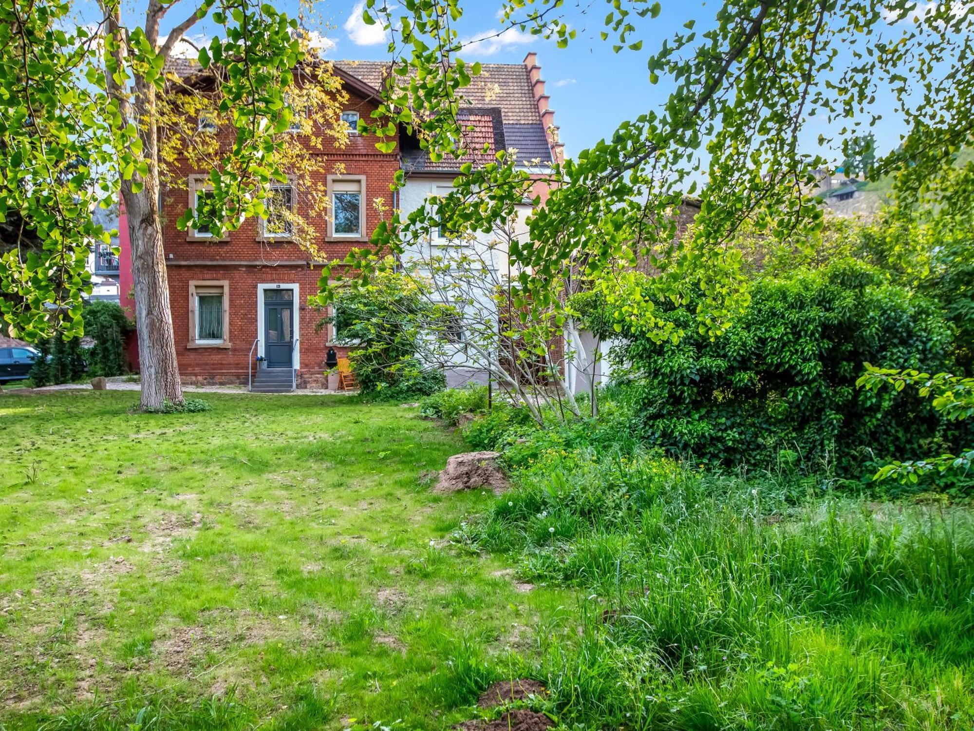 Altstadt Apartment Am Wasser Mit Parkplatz Und Grossem Garten Bad Kreuznach Exteriör bild